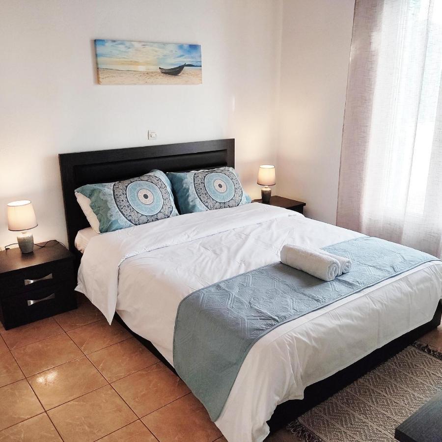 Avalon Cosy Emerald, Ivory With Shared Swimming Pool Agrari (Mykonos)
