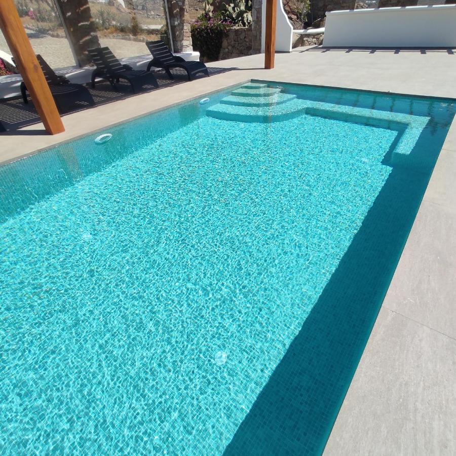 Avalon Cosy Emerald, Ivory With Shared Swimming Pool *