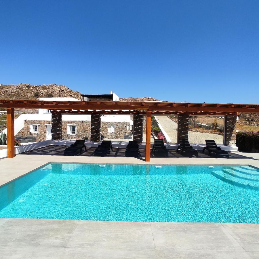 Avalon Cosy Emerald, Ivory With Shared Swimming Pool Appartement